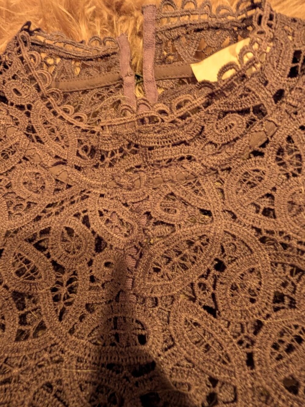 GREY LACE TOP ! - Picture 2 of 5